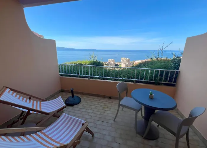 Virginie - Spacious Luminous Sea View Terrace דירה *